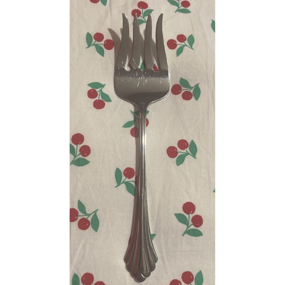 Vintage Oneida BANCROFT‎ 18/8 Stainless Flatware Silverware Serving Meat Fork
